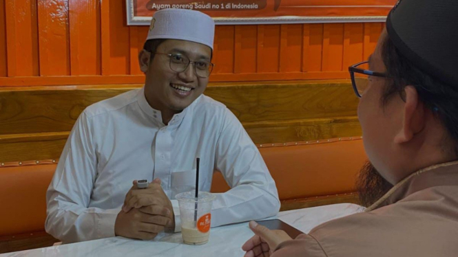 Dai muda asal Lampung, Ustadz KH Maula Ibrahim Murad Al-Hafidz
