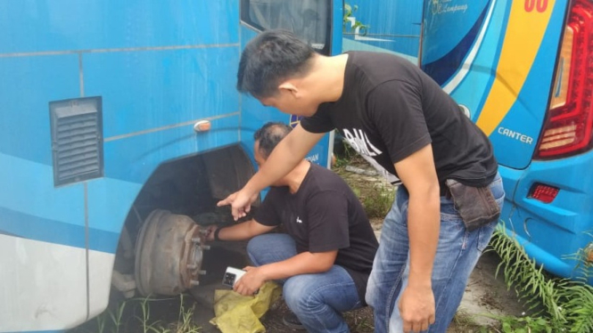Polsek Natar tangkap pencuri onderdil Bus.