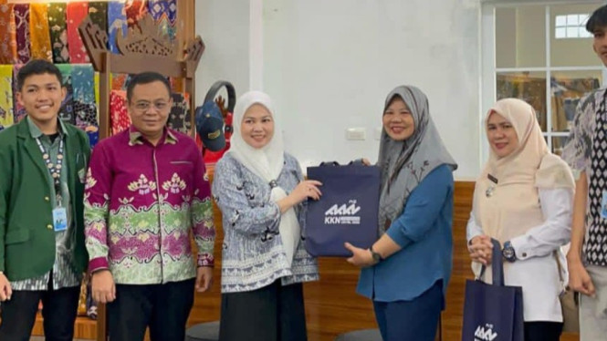 Pengenalan inovasi teknologi informasi Pasar UMKM.