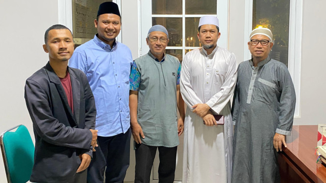Pengurus BKPRMI Lampung bersama Pengurus Masjid Ad-D'ua.
