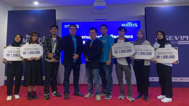 Enam siswa terbaik Indonesia raih beasiswa semesta SEVIMA.