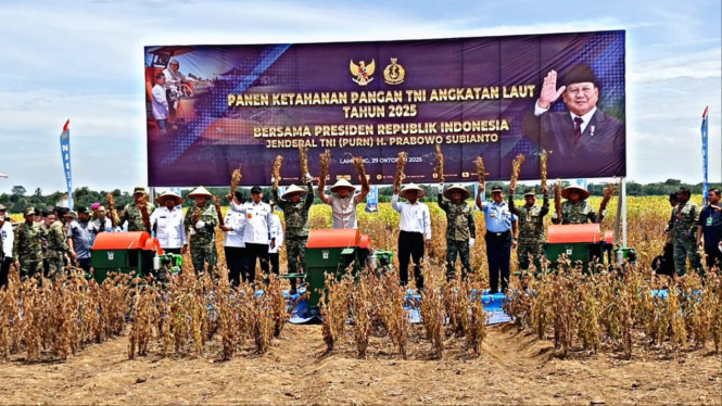 Sesi foto bersama