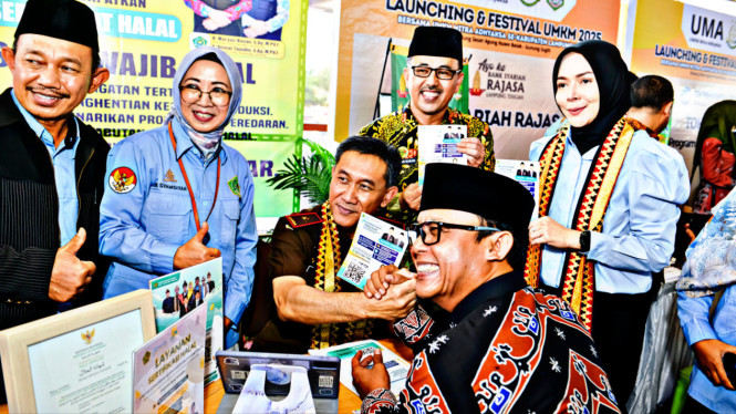 Sesi foto bersama
