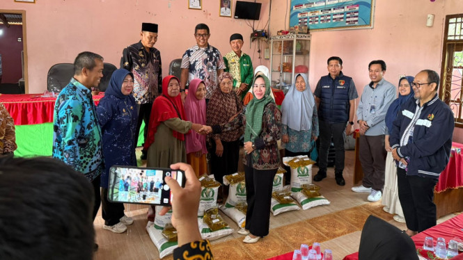 Polda Lampung Dampingi Bapanas dalam Penyaluran Bantuan Pangan