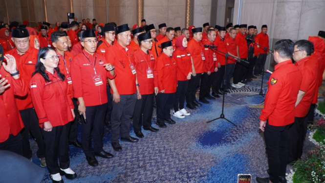 Pelantikan pengurus DPC PDI Perjuangan Lampung.