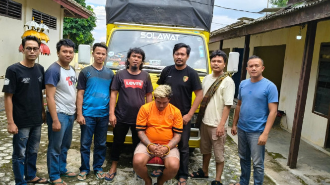 Polres Tulang Bawang tangkap pelaku penggelapan truk.