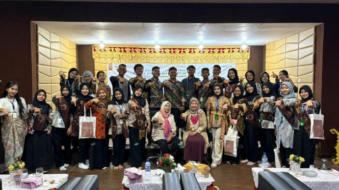 Komunitas Gham Berdaya gelar workshop Sulam Jalin Kepang.