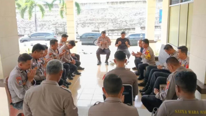 Polsek KSKP Bakauheni gelar doa bersama awal Tahun Baru 2026.