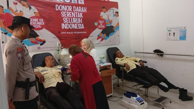 Polres Pesawaran Gelar Donor Darah Peringati HUT Satpam ke-45.