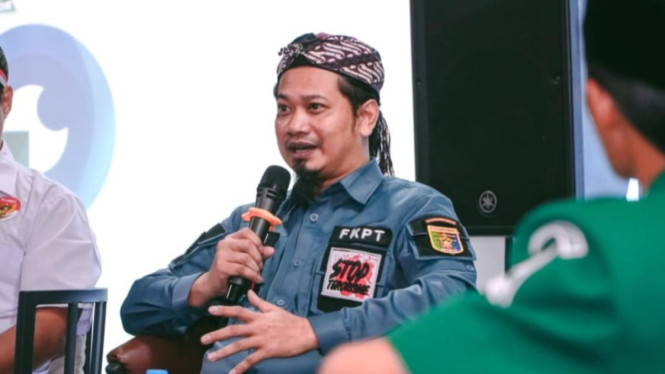 Ken Setiawan, pendiri NII Crisis Center.