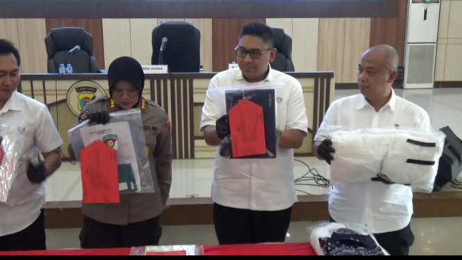 Ditreskrimsus Polda Lampung bongkar agen umroh fiktif.