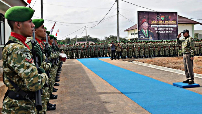 Menhan saat melakukan kunjungan