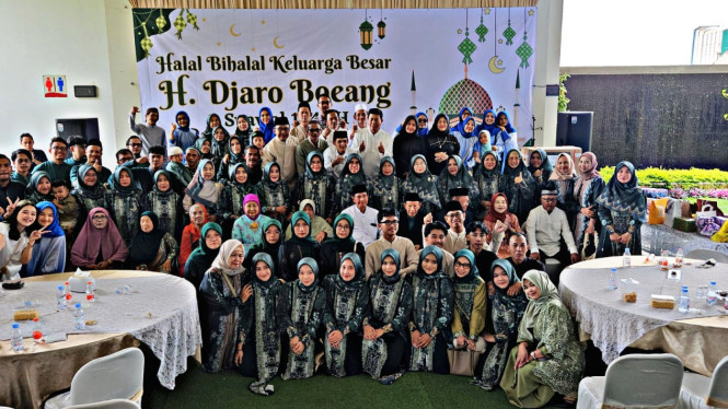 Sesi foto bersama