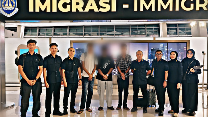Proses pemulangan tiga WNA