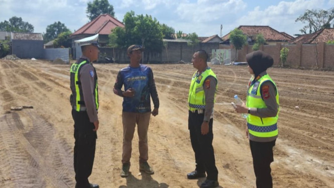 AKP Ayu Tiara pimpin survei rute kunker Joko Widodo di Tulang Bawang.