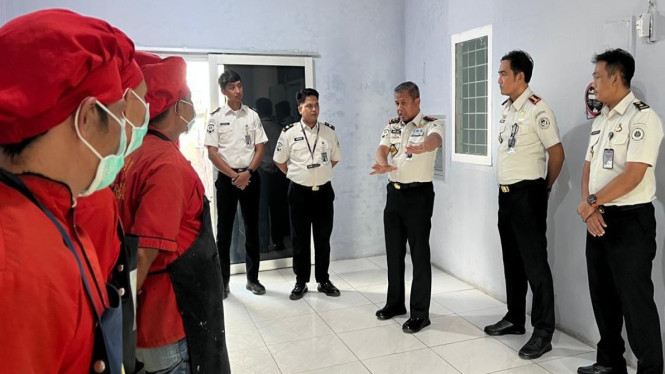 Direktur Poltekimipas Tinjau Taruna Magang dan Program Pembinaan di Lapas Kalianda