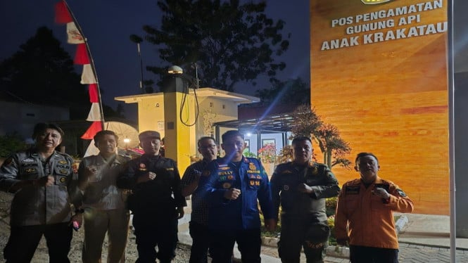 Kondisi Warga Sekitar Gunung Anak Krakatau Aman, Petugas Imbau Tetap Waspada