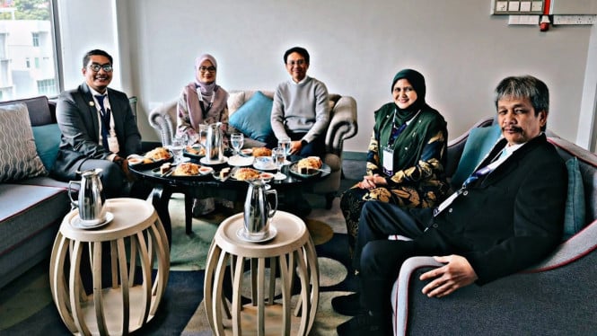 Sesi foto bersama