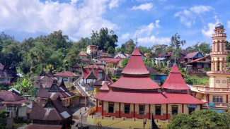 Bikin Penasaran, Nagari Tuo Pariangan Ini Bikin Jatuh Cinta Sama Budaya Minang