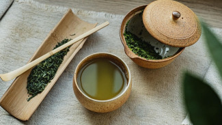 Daftar Minuman yang Bisa Membuat Kulit Anda Tampak 10 Tahun Lebih Muda