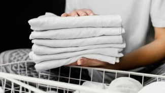 Rahasia Baju Putih Tetap Kinclong Tanpa Pemutih Mahal, Coba 7 Tips Ini di Rumah!