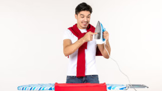 5 Tips Membersihkan Setrika yang Gosong dan Lengket dengan Aman, Mudah Dilakukan di Rumah!