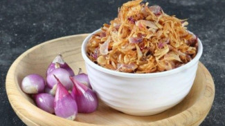 Biar Tetap Kriuk! Ini Cara Menyimpan Bawang Goreng agar Tidak Lembek dan Tahan Lama