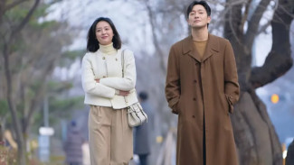 Benarkah Drama Korea Membentuk Standar Romansa Tak Realistis untuk Perempuan? Ini Kata Psikolog