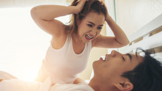 Ngorok Pasanganmu Ganggu Tidurmu? Ini 5 Cara Simpel Tapi Ampuh Biar Nggak Emosi Tiap Malam