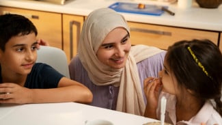 5 Kalimat Jujur Anak yang Sering Bikin Orang Tua Kena Mental