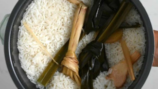 Cara Membuat Nasi Uduk dengan Rice Cooker, Praktis dan Enak Banget!