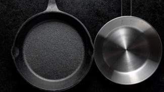 Tips Menyimpan Teflon agar Tidak Tergores dan Tetap Awet, Hindari Disusun Sembarangan!
