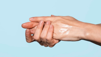 Tangan Sering Basah karena Keringat? Jangan Dianggap Sepele, Bisa Jadi Tanda Masalah Jantung!