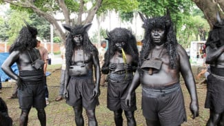 Alasan Suku Osing Dandan Menyerupai Kebo di Malam Satu Suro