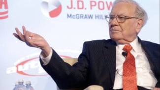 7 Kebiasaan Inspiratif Warren Buffett, Tetap Tajam dan Bahagia di Usia Hampir 1 Abad