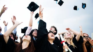 Lulusan Kuliah dengan Pengalaman Global Lebih Dilirik Perusahaan Multinasional, Begini Cara Dapetinnya!