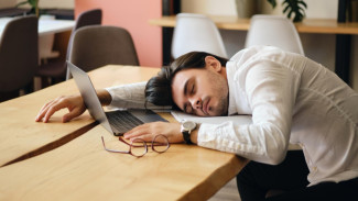 Merasa Mentok di Kantor? Bisa Jadi Kariermu Butuh Recharging, Bukan Resigning
