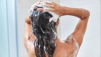 Mitos atau Fakta, Baru Bangun Tidur Langsung Mandi Bisa Picu Stroke?