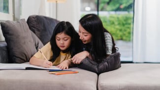 Belajar Lebih Singkat Tapi Nempel di Otak? Ini Caranya untuk Anak