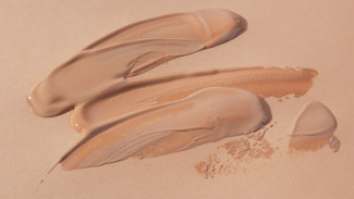 Skin Tint vs Foundation, Mana yang Lebih Cocok Buat Kulitmu?