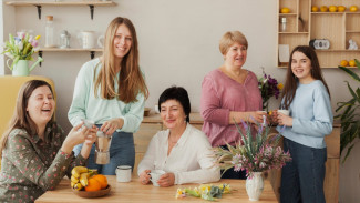 Ustaz Khalid Basalamah Ingatkan Tentang Bahaya Arisan, Membuka Pintu Hutang