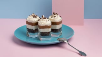 Pengen Jualan Dessert Box? Ini Cara Bikin dan Tips Biar Laris