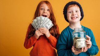 Anak Sering Minta Jajan, Begini Cara Mengajari Si Kecil agar Tidak Boros