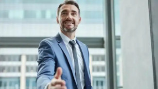 5 Rahasia Membaca Pikiran Orang Tanpa Mereka Sadar  Dijamin Bikin Kamu Lebih Berhati-hati Berteman!