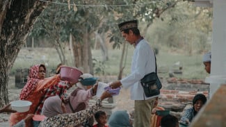 Culture Shock Orang Bangka Tinggal di Jawa: Kebiasaan Makan sampai Tradisi Lebaran