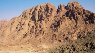 Gunung Bersejarah Kisah Nabi Musa Dikabarkan Bakal Jadi Resor Mewah