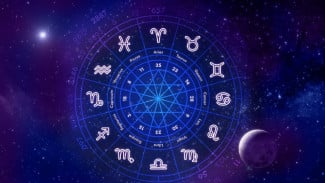 Ramalan Zodiak Hari Ini: Siap-Siap Dapat Kejutan di Cinta dan Karier!