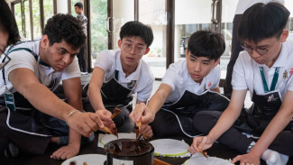 Kenapa Pertukaran Pelajar Penting? Ternyata Ini Manfaaatnya untuk Anak