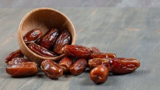 Masyaallah! Ini 3 Manfaat Luar Biasa Konsumsi 3 Butir Kurma Saat Berbuka Puasa