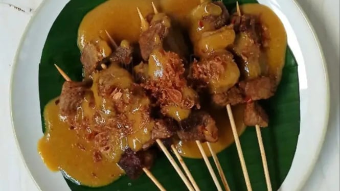Ilustrasi sate padang